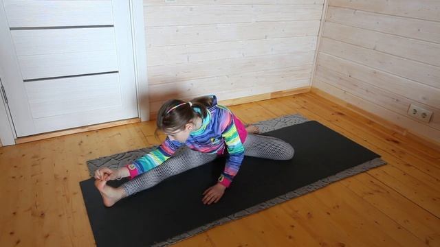 Растяжка // поперечный  шпагат // 15 минут