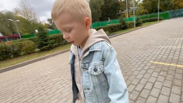 Никита идет в садик