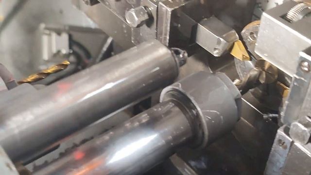 Токарный станок с ЧПУ ЛА155Ф30 и очередное изделие из латуни, немного настройки
