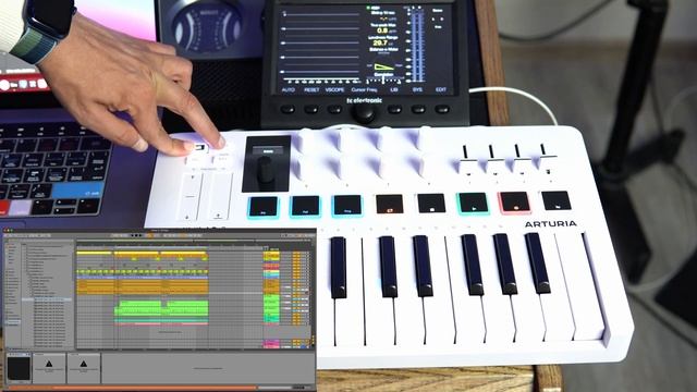 ARTURIA MINILAB 3 ? : Компактный MIDI контроллер для написания музыки