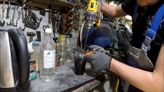 Шовный герметик на пороги.Или как сохранить пороги от ударов камней.