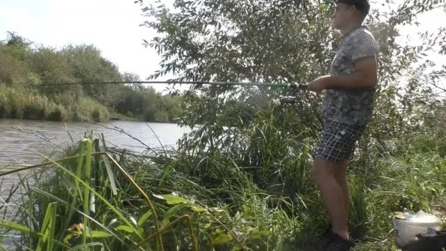 Ловля карася в сентябре. Рыбалка на поплавок.