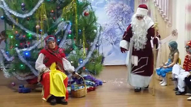 Аты-баты, шли солдаты с песней на парад