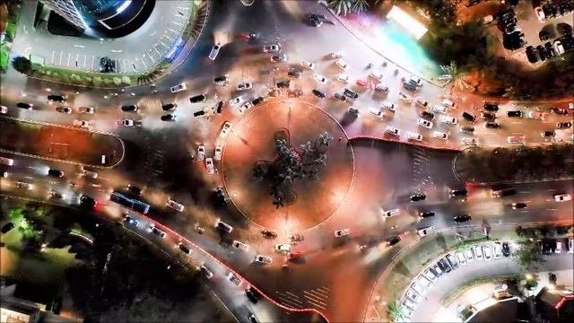 Cтареть как город.mp4