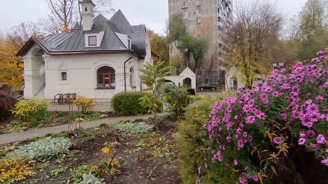 Осенняя мелодия Раевского сада (поет Анна Герман)