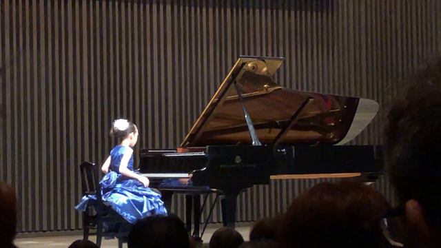 荻窪音楽祭　モシュコフスキー火花　リスト　小人の踊り　シューマン　トロイメライ　シューマン　飛翔