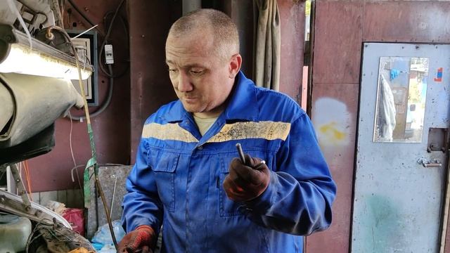 Мерседес Вито 638 замена прокладки ГБЦ OM 601 970 2 3TD