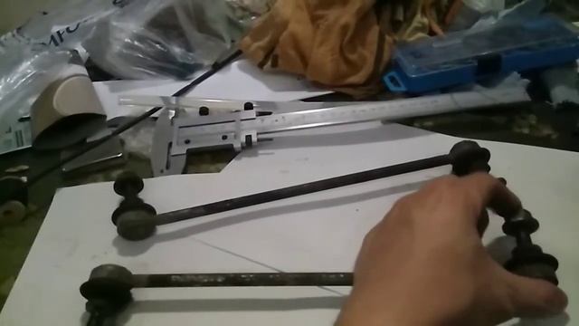 Стойки стабилизатора, причина стука.