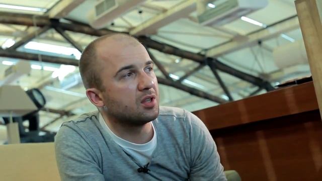 IWANT TV: ПАША ФЕЙСКОНТРОЛЬ