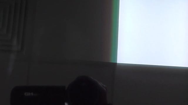 Телевизор показывает полосы на экране.