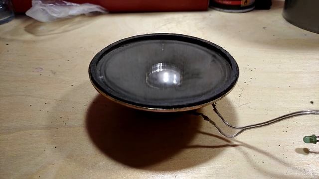 паль динамиков из радио