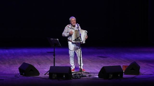 Поёт Валерий Сёмин. "Твоя нагота"