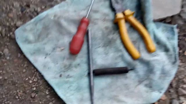 Способ установки пружины задних тормозных колодок