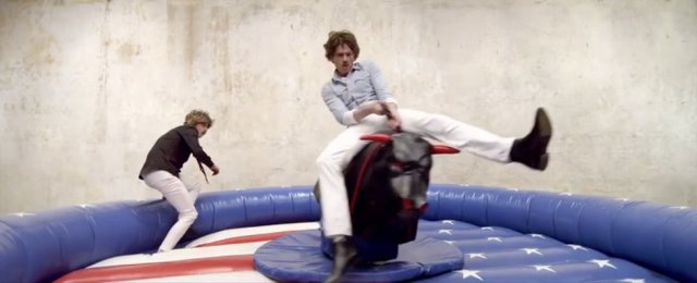 Ленинград - Про любовь (клип 2015 года)