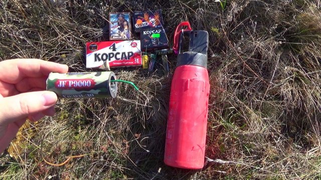МОЩНАЯ ПЕТАРДА+ОГНЕТУШИТЕЛЬ,топ петард пошел не по плану