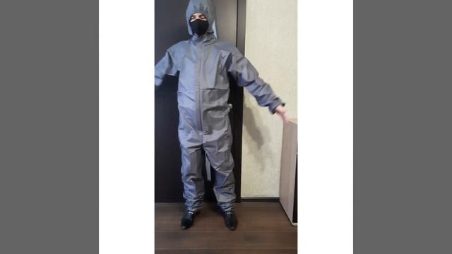 Комбинезоны защитные.