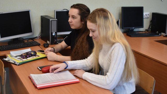 Медиапроект для школьников из картинок и видео на заказ