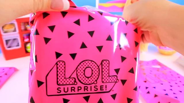 Вечер Куклы ЛОЛ! ПОСЫЛКА от MGA! ВСЕ для ШКОЛЫ 2019! #LOL MYSTERY BOX! // Май Тойс Пинк