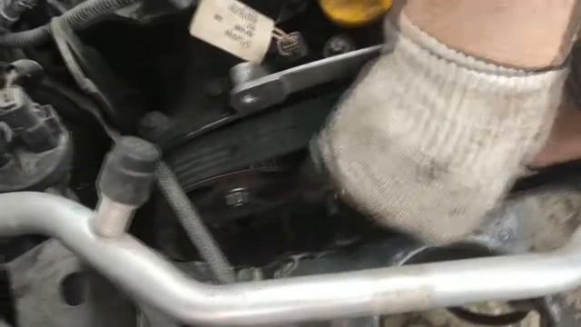 Замена фазорегулятора Renault Megane