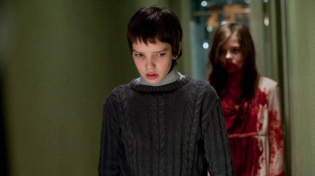 Сага. Впусти меня (краткий пересказ фильма)