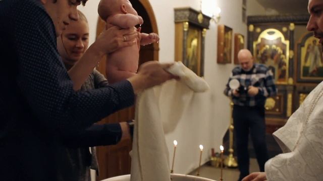 Видеосъемка Крещения. Видеограф на Крещение. Видеосъмка крестин.