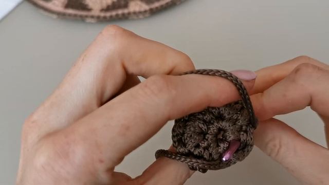 Квадрат крючком сбн. Идеальное дно квадратной корзины.