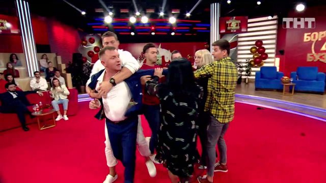 Бородина против Бузовой: Шокирующая драка Яббарова и Алены Рапунцель