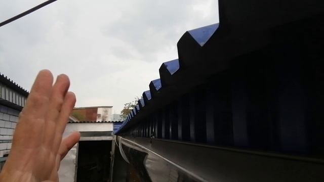 Сделали отлив, водосток. Как сделать отлив, водосток.