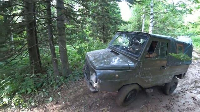 Луаз в стоке всех рвёт, ЛУАЗ, Toyota Hilux, Нива, Уаз 469, Offroad