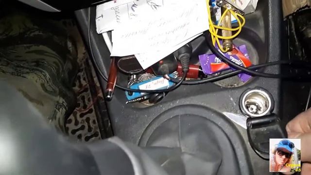 Лада Ларгус как заменить розетку прикуривателя