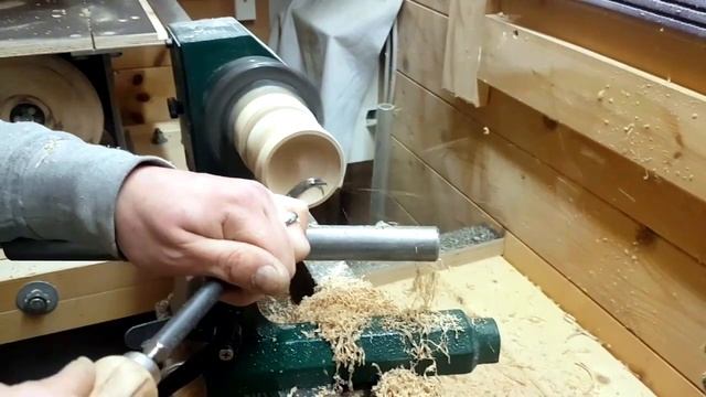 Как я учился точить крючком,токарка по дереву