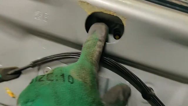 Peugeot 207 door lock door handle door panel & speaker replacement guide how to remove (English)