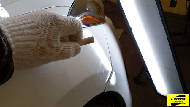 Техника и принципы ремонта вмятины переднего крыла (PDR)