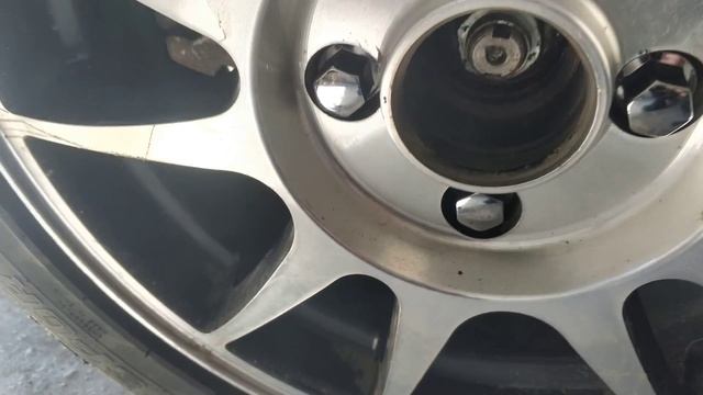 биение руля на скорости 110 (решение)