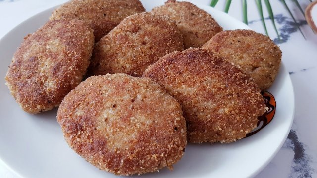 Школьные котлеты в СССР. Как их готовили на самом деле