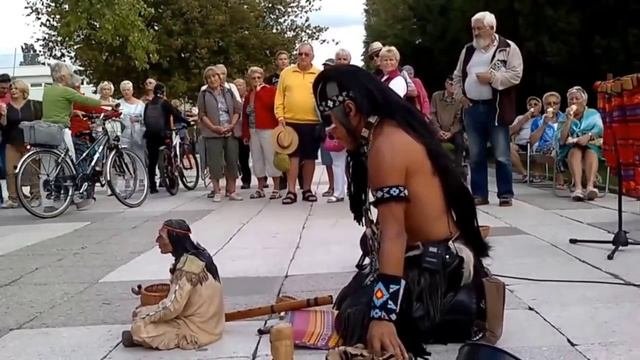 _ Это потрясающе! Посмотрите . Удивительные экскурсионные достопримечательности