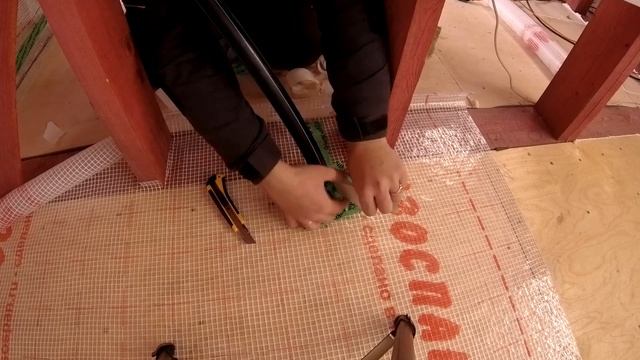 Ввод электричества в дом на сваях, через цокольное перекрытие. Каркасный дом строю один #42