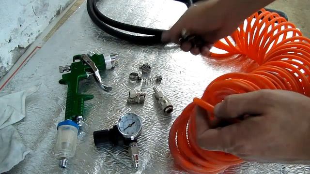 4☼ Подключения шлангов и регулятора давления к компрессору