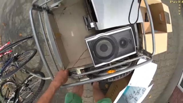 СУПЕР МУЗ ЦЕНТР, БЕТОННЫЕ полы ВОЛНАМИ ПОШЛИ ОТ ЗВУКА - Дневники Барыги