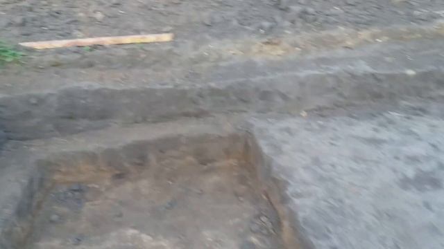 Бассейн своими руками. Копаем бассейн на даче.