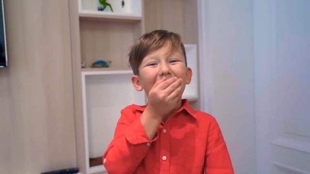 Сеня и Папа Играют со съедобными ИНСТРУМЕНТАМИ