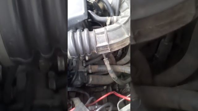 свист в двигателе приора