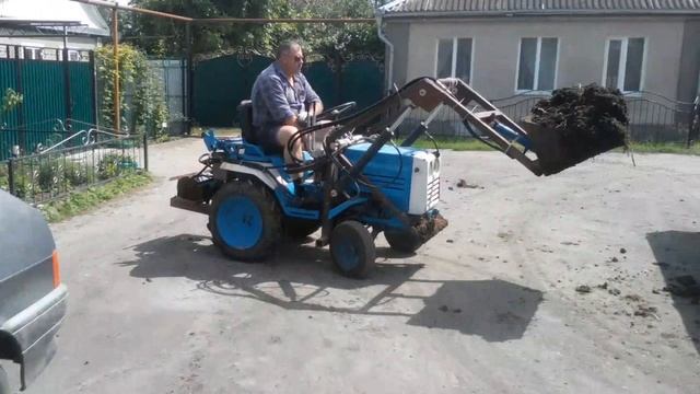 Минитрактор КМЗ-012 самодельный погрузчик