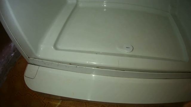 Ремонт холодильника Индезит, включается и тут же выключается.