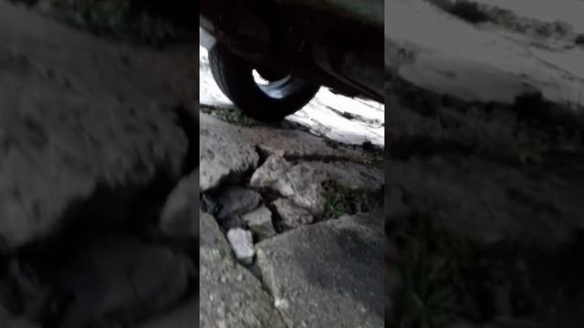 Слышен гул в салоне при езде. Проблема в задних колёсах. Устраняем.