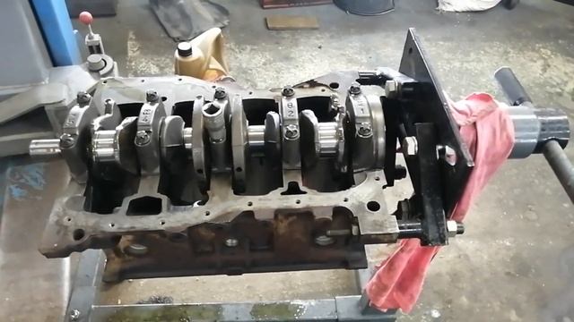 Ларгус - Капитальный ремонт K4M, или вышел клапан погулять.