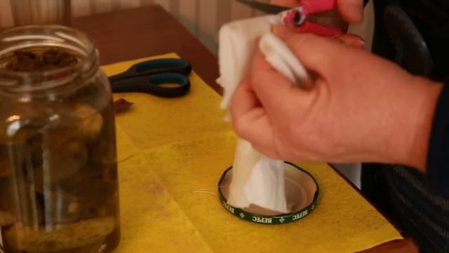 Чтобы соленые огурцы не плесневели