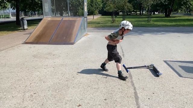 ТРЮКОВЫЕ БУДНИ МАКСА НОЛЬ’А’ЭМ