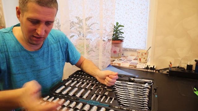 Набор инструментов Gross 14157, 216 предм.