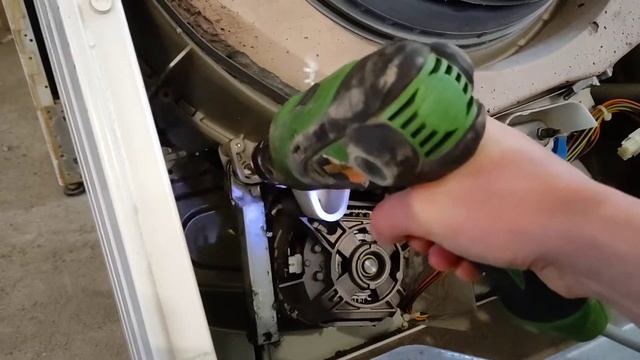 Как заменить АМОРТИЗАТОРЫ стиральная машина Бош MAX 4 не разбирая бак. Альтернатива оригиналам.